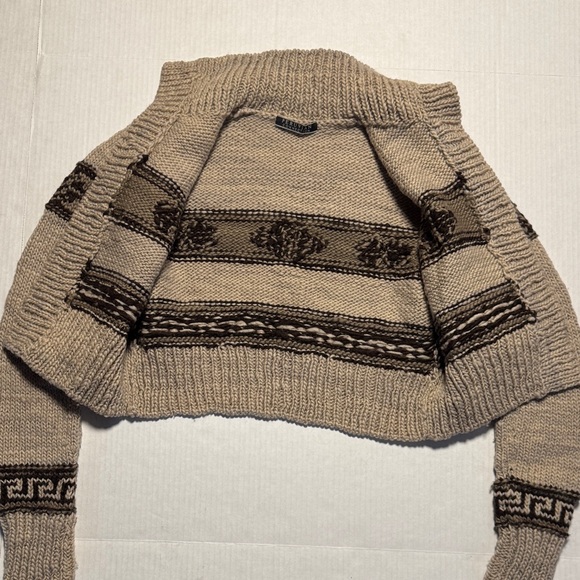 PERUVIAN CONNECTION Cropped Shawl Collar Sweater Beige Brown Aztec Pattern SM - Picture 6 of 10